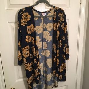LuLaRoe Navy and Gold Floral Lindsey